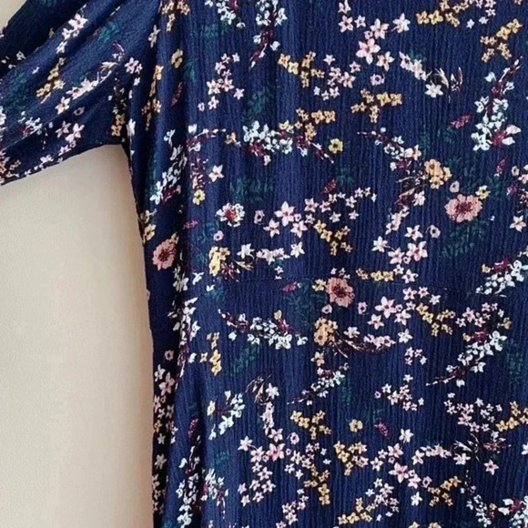 American Eagle Outfitters Cold Shoulder Floral Dress, Size M - Picture 16 of 16